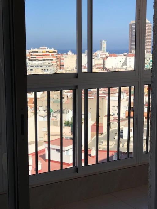Apartamento Aitana.Esta A 2 Km De La Playa Andando Apartment อาลิกันเต ภายนอก รูปภาพ